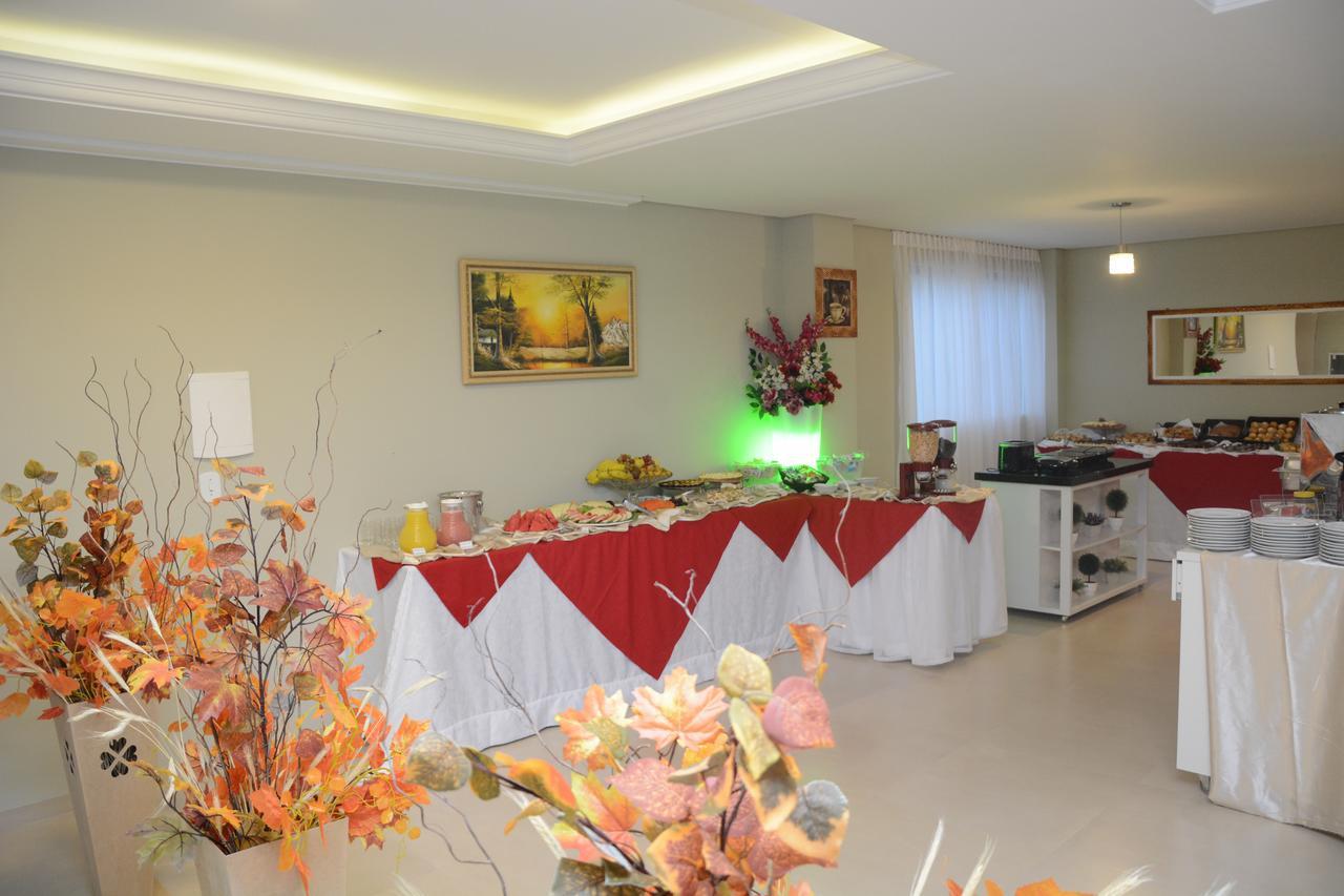 Pak Suites Hotel Luís Eduardo Magalhães Esterno foto