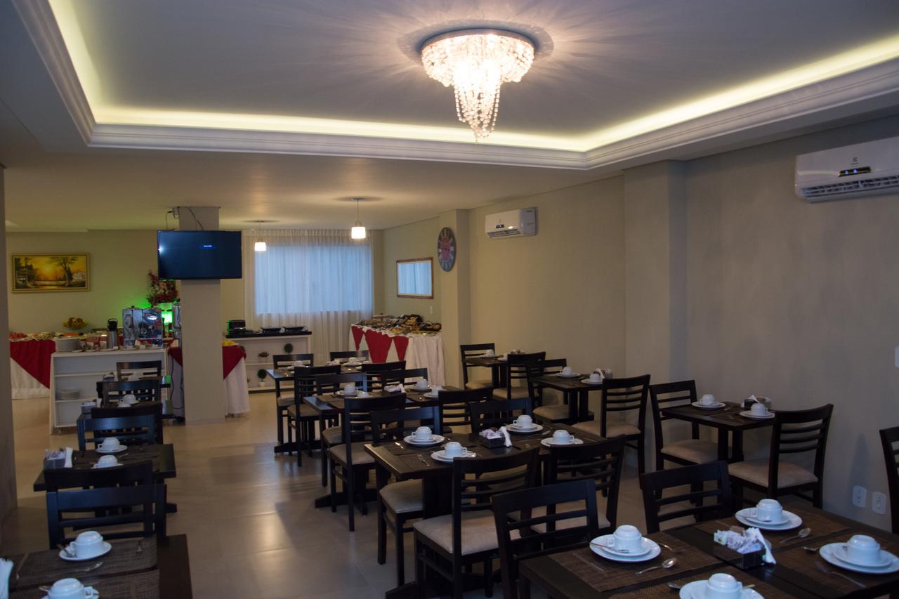 Pak Suites Hotel Luís Eduardo Magalhães Esterno foto